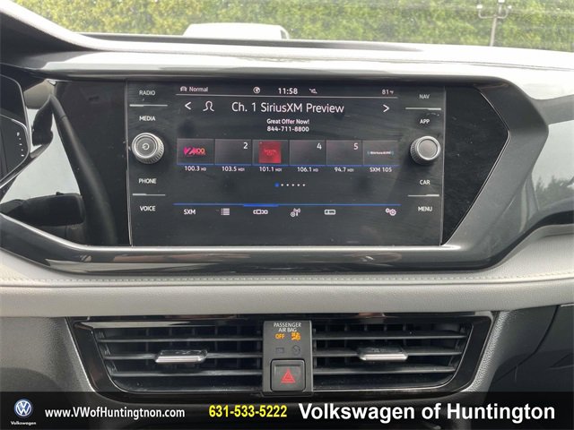 Certified 2022 Volkswagen Taos SEL image 24