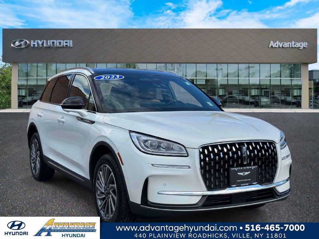 Used 2023 Lincoln Corsair Reserve w/ Equipment Group 201A AWD/4WD image 1