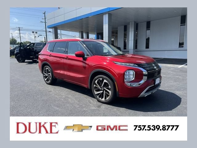 Used 2023 Mitsubishi Outlander SEL AWD/4WD image 1