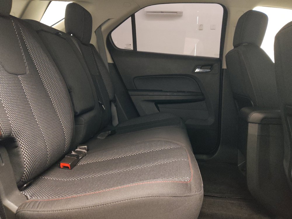 Used 2016 Chevrolet Equinox LS FWD image 19