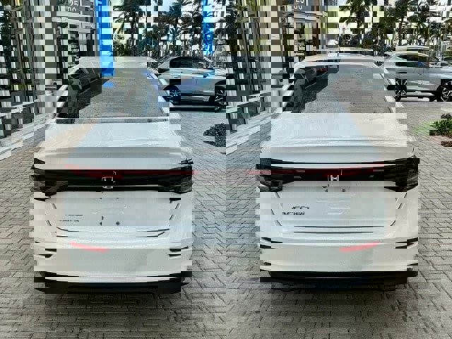 Used 2023 Honda Accord EX image 5
