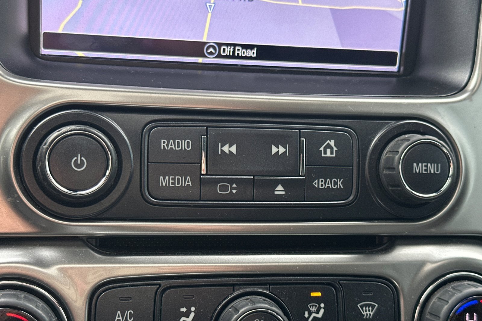 Used 2020 Chevrolet Tahoe Premier image 32