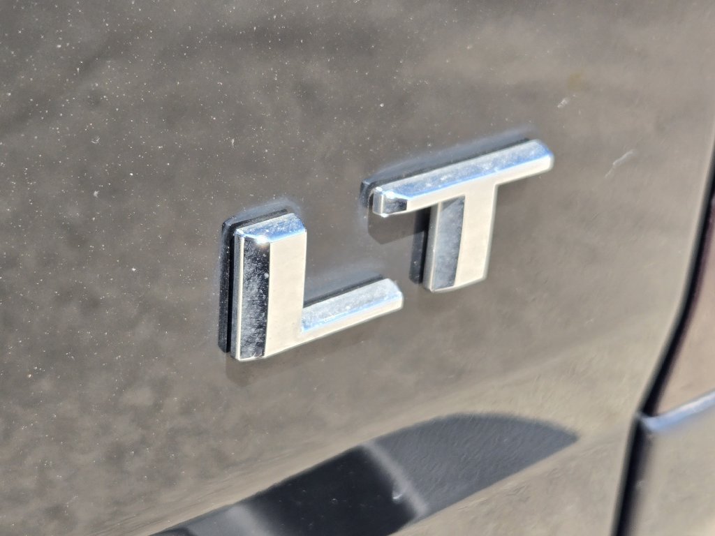 Used 2022 Chevrolet Colorado LT w/ Fleet Safety Package RWD image 11