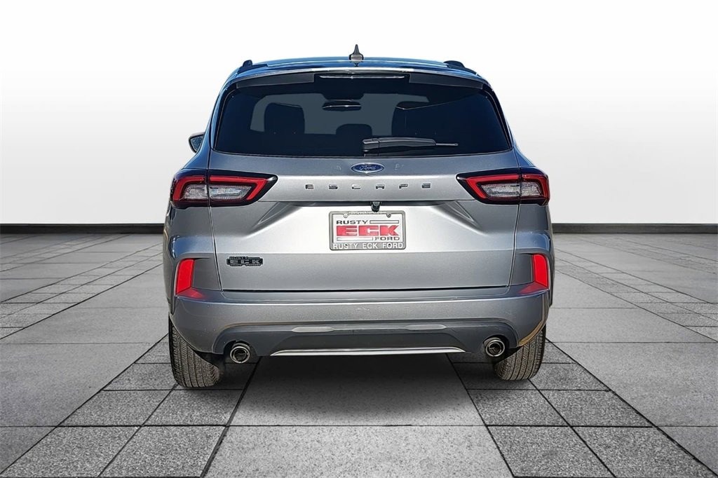 Used 2023 Ford Escape ST-Line image 6