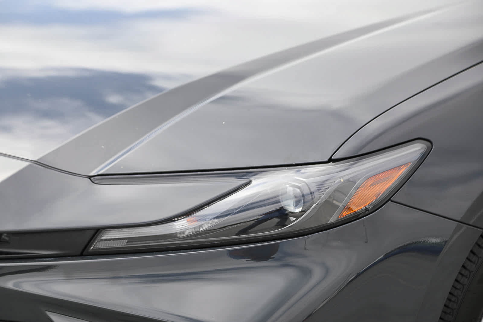 Certified 2025 Toyota Camry LE FWD image 9