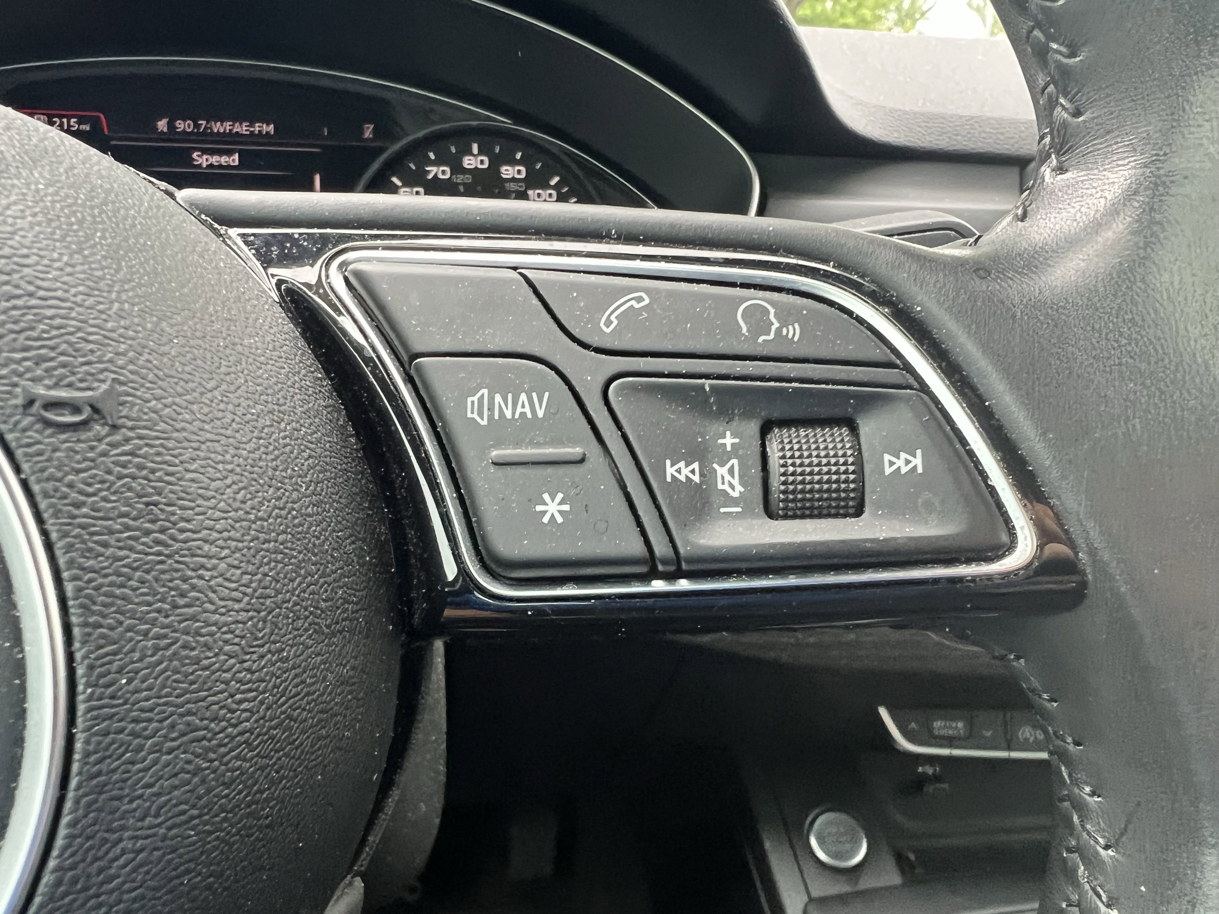 Used 2019 Audi A4 2.0T Premium FWD image 20