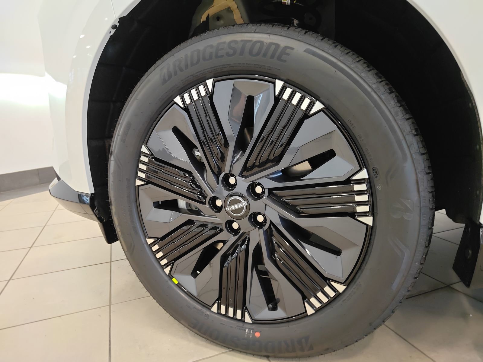 New 2026 Nissan Murano Platinum image 9