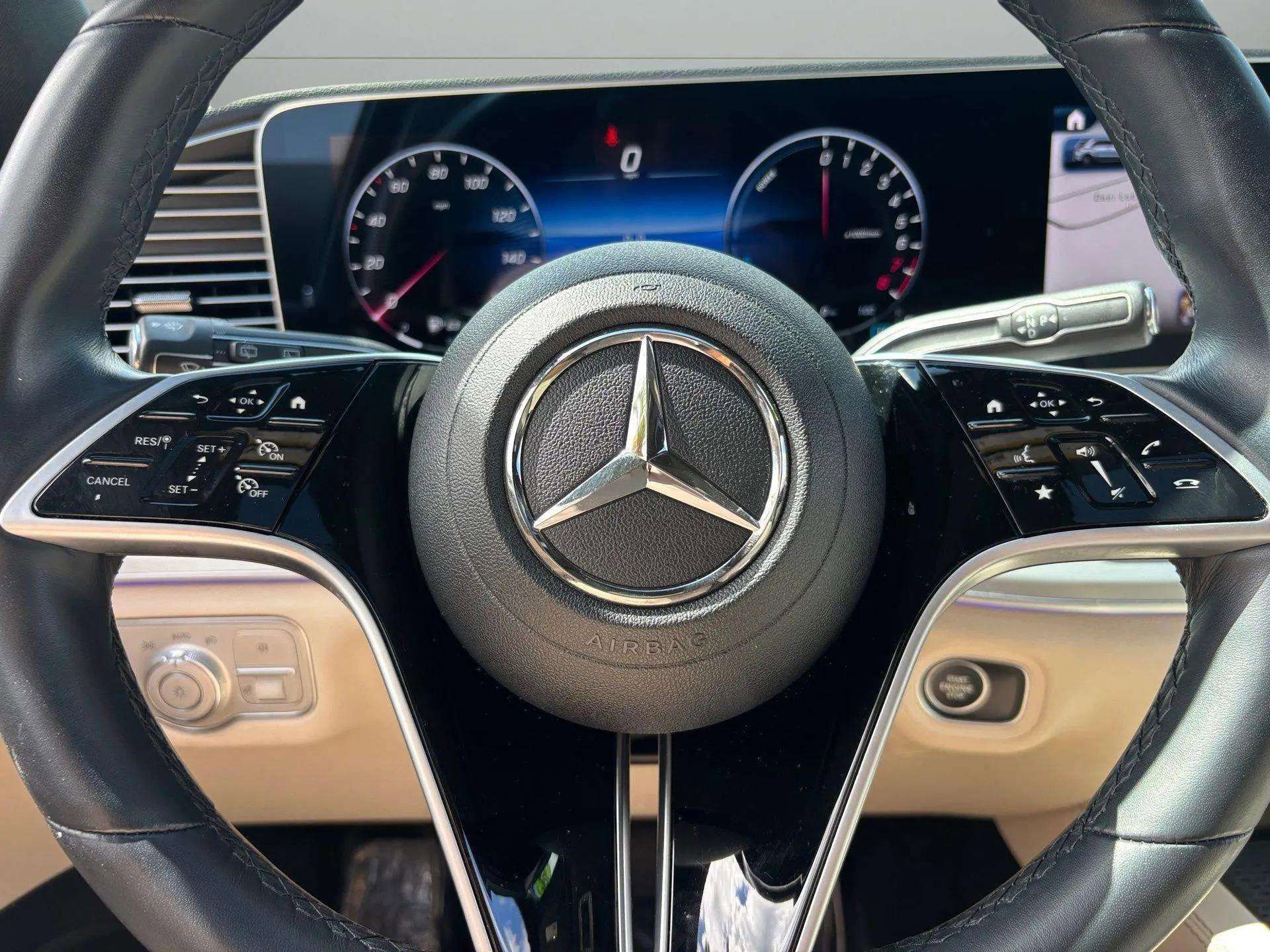 Used 2024 Mercedes-Benz GLE 450e 4MATIC image 51