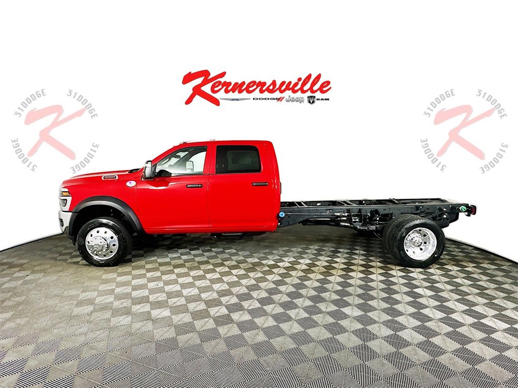 New 2026 RAM 5500 Tradesman w/ Chrome Appearance Group image 4