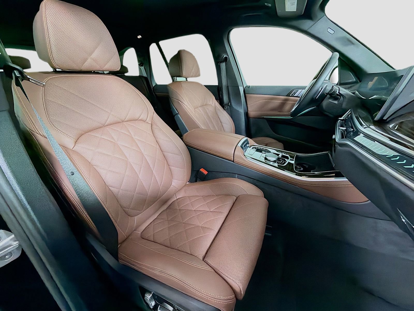 Used 2026 BMW X5 xDrive40i w/ Climate Comfort Package image 31