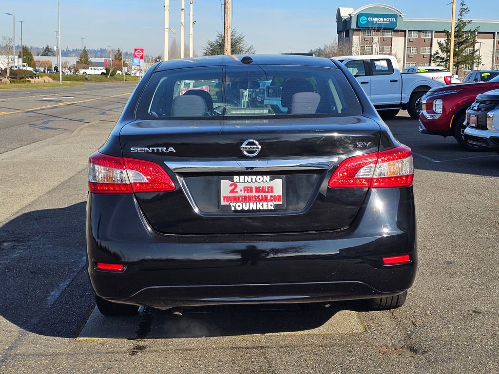 Used 2015 Nissan Sentra SV w/ Navigation Package image 6