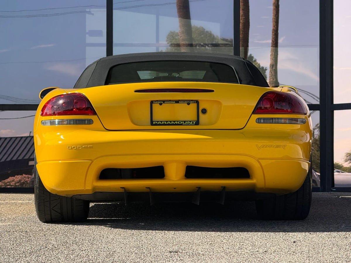 Used 2005 Dodge Viper SRT-10 RWD image 14