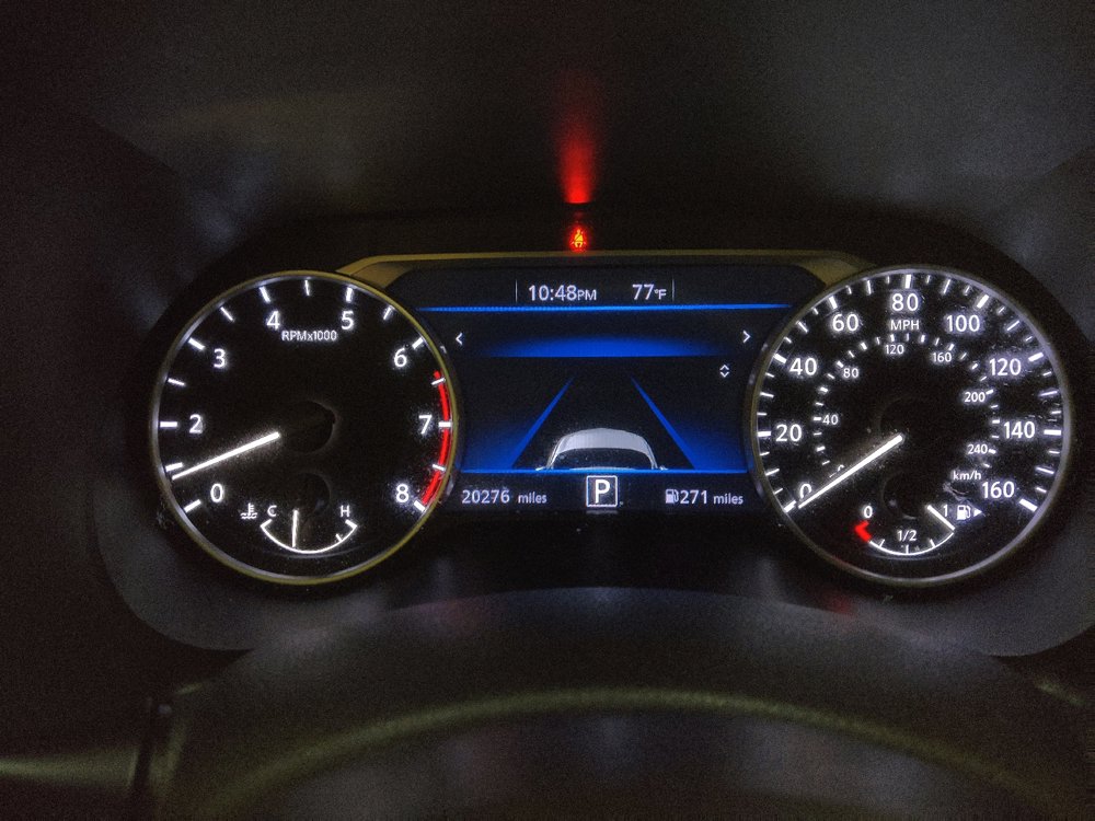 Used 2024 Nissan Versa SV FWD image 23