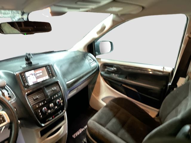 Used 2017 Dodge Grand Caravan SE w/ Power Window Group image 23