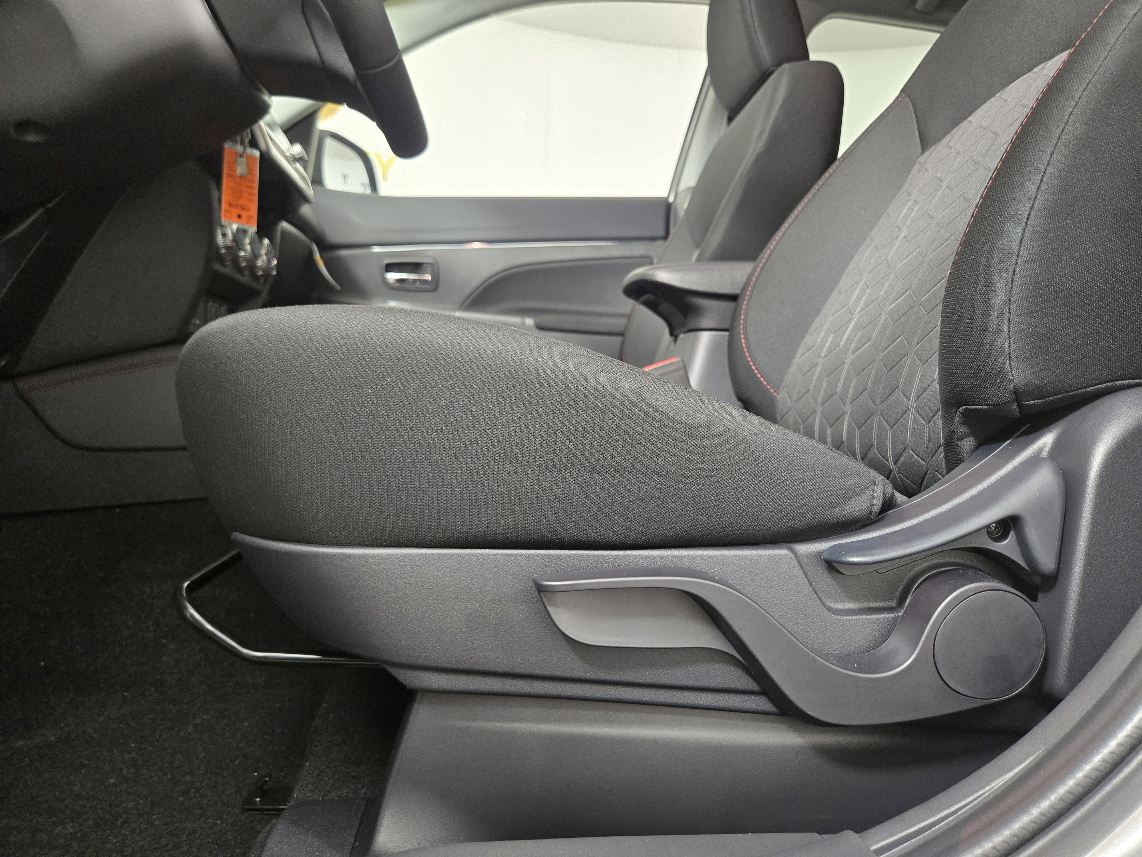 New 2025 Mitsubishi Outlander Sport LE image 28