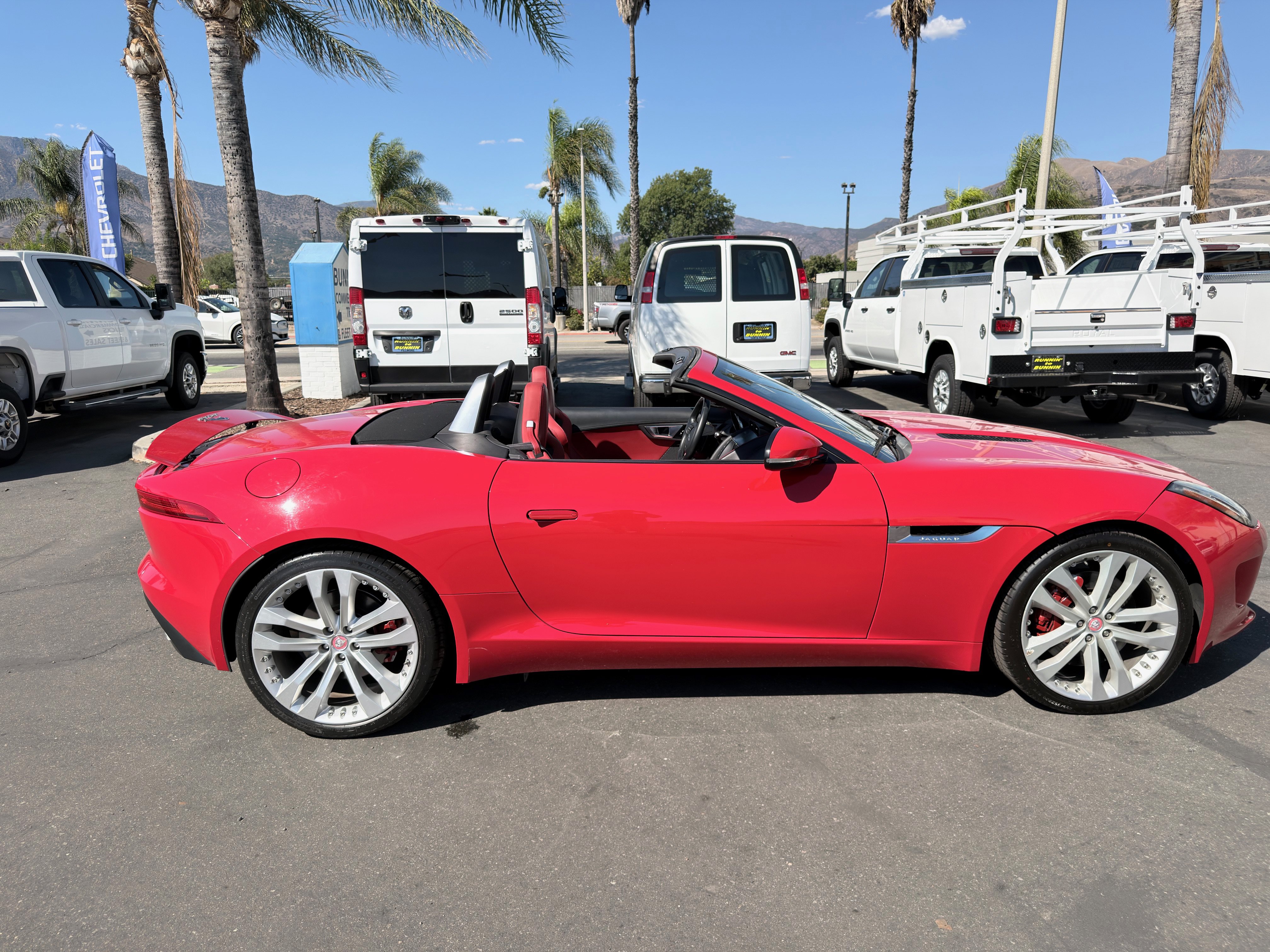 Used 2014 Jaguar F-TYPE Convertible RWD image 43