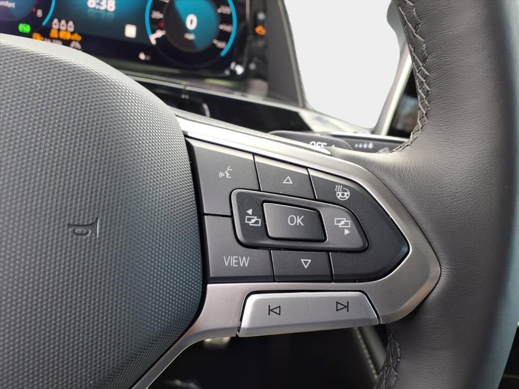 New 2026 Volkswagen Atlas Cross Sport SEL Premium R-Line AWD/4WD image 17