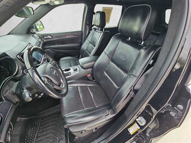 Used 2020 Jeep Grand Cherokee Overland image 16