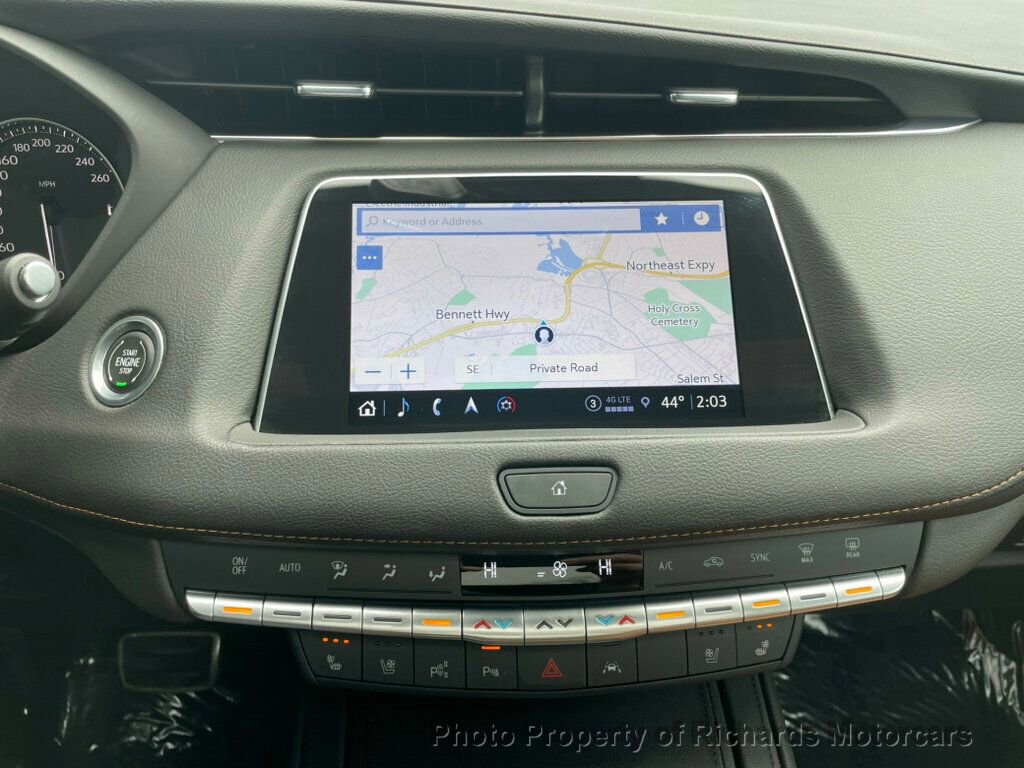 Used 2023 Cadillac XT4 Sport w/ LPO, Onyx Lite Package image 15