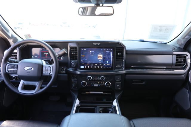 Used 2025 Ford F250 Lariat w/ Lariat Ultimate Package AWD/4WD image 30
