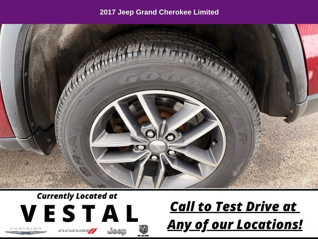 Used 2017 Jeep Grand Cherokee Limited AWD/4WD image 10