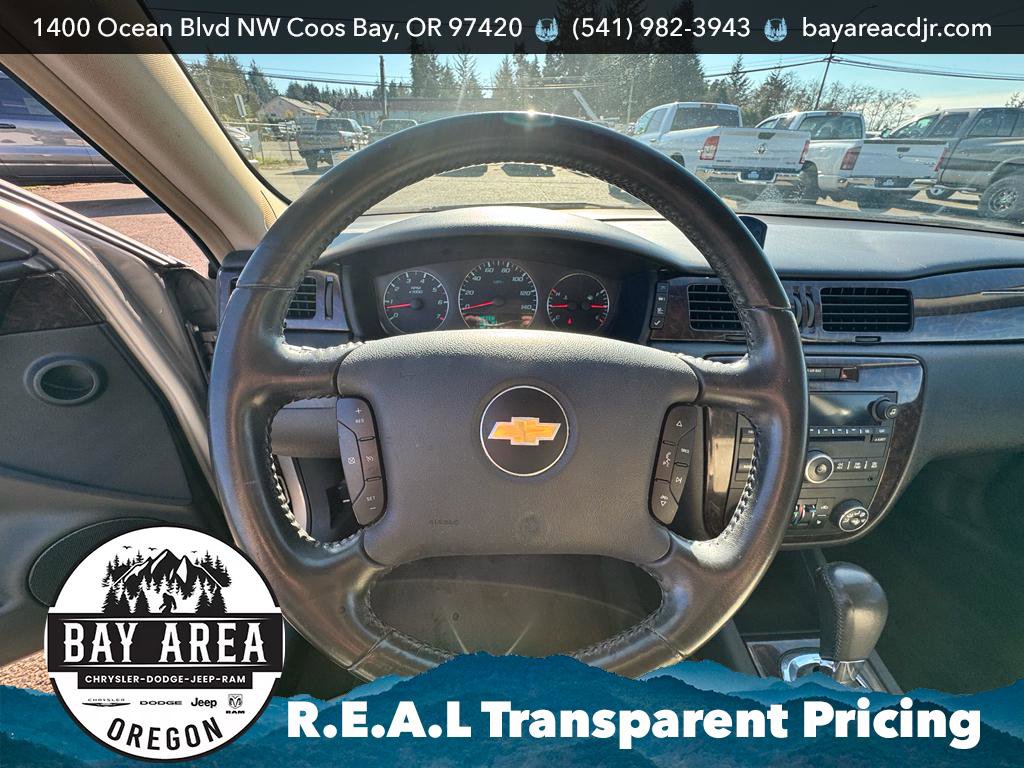 Used 2012 Chevrolet Impala LTZ FWD image 19