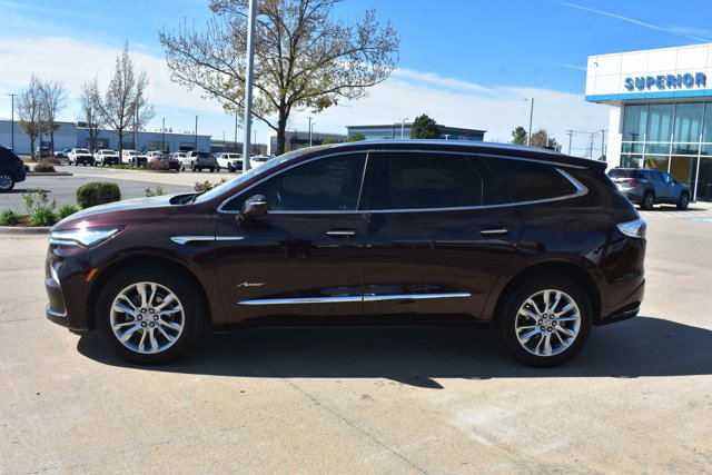 Used 2023 Buick Enclave Avenir w/ Avenir Technology Package image 9