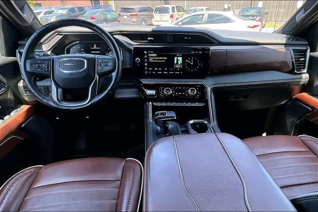 Used 2024 GMC Sierra 1500 Denali Ultimate AWD/4WD image 6