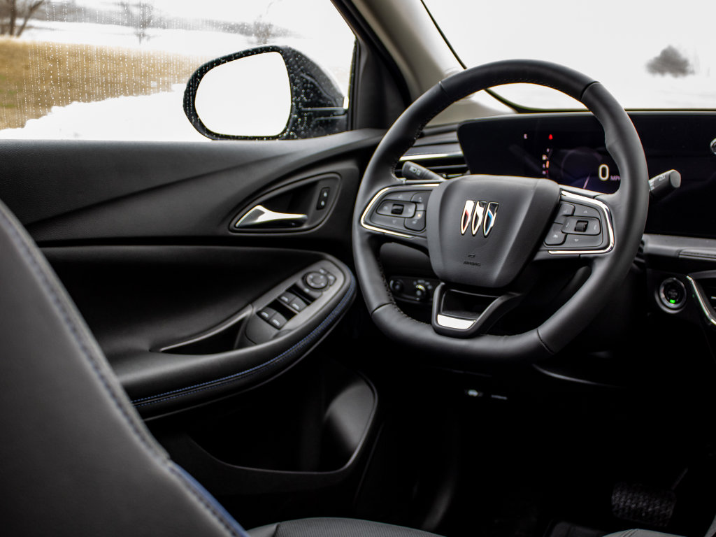 Used 2026 Buick Encore GX Sport Touring w/ Advanced Technology Package image 36