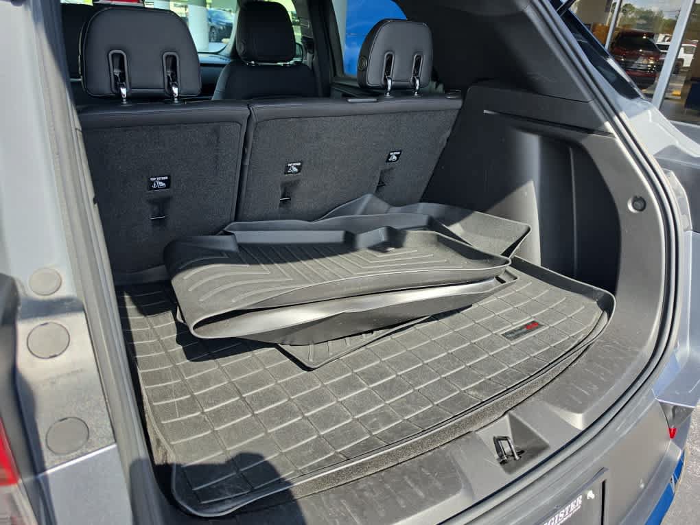 Used 2021 Chevrolet TrailBlazer ACTIV w/ Technology Package FWD image 28
