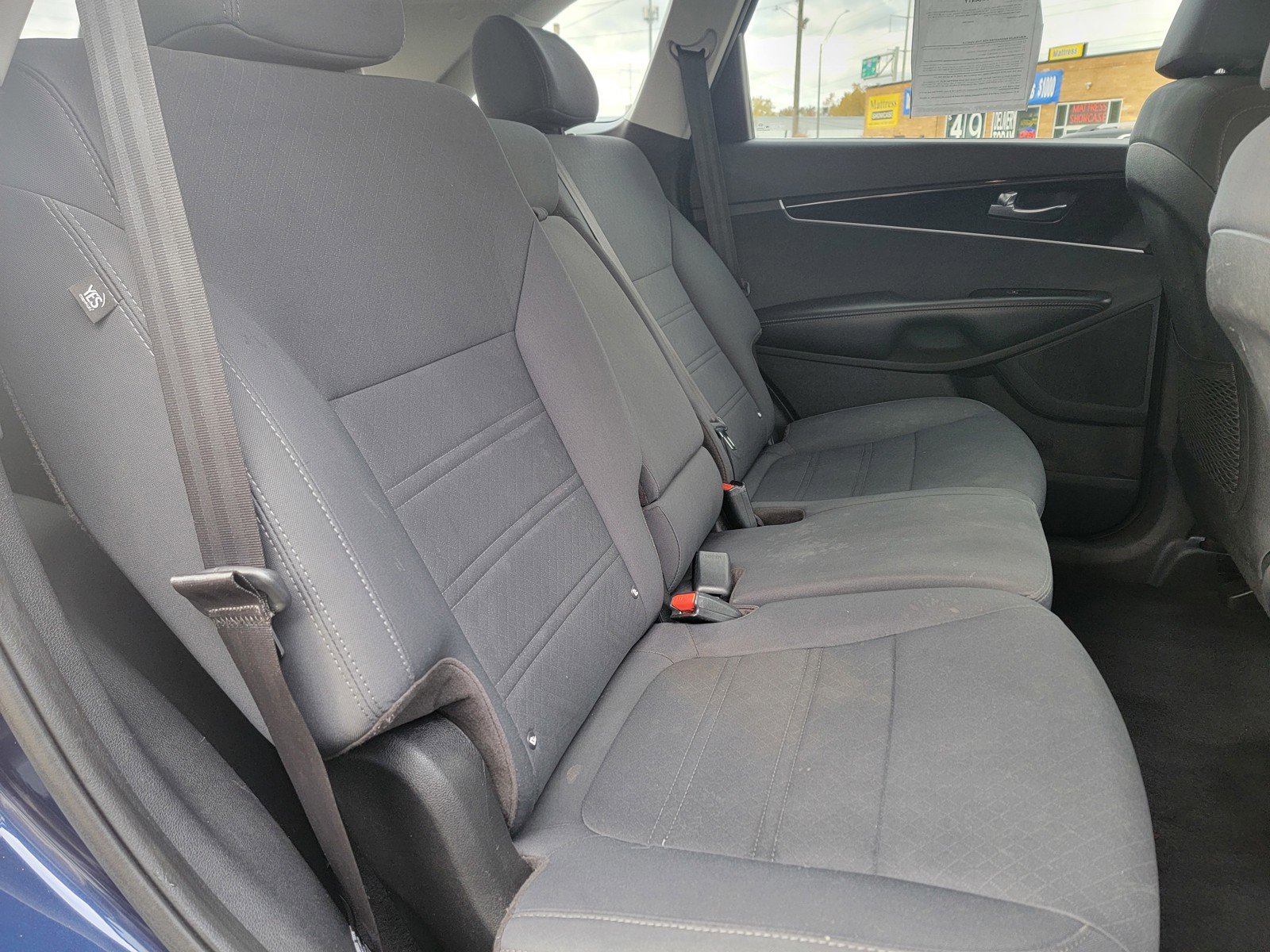 Used 2019 Kia Sorento LX image 18