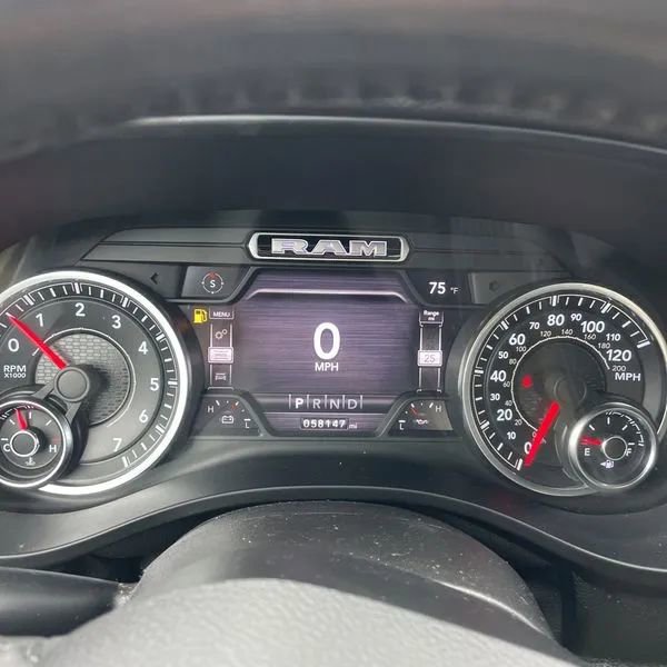 Used 2021 RAM 1500 Big Horn AWD/4WD image 36