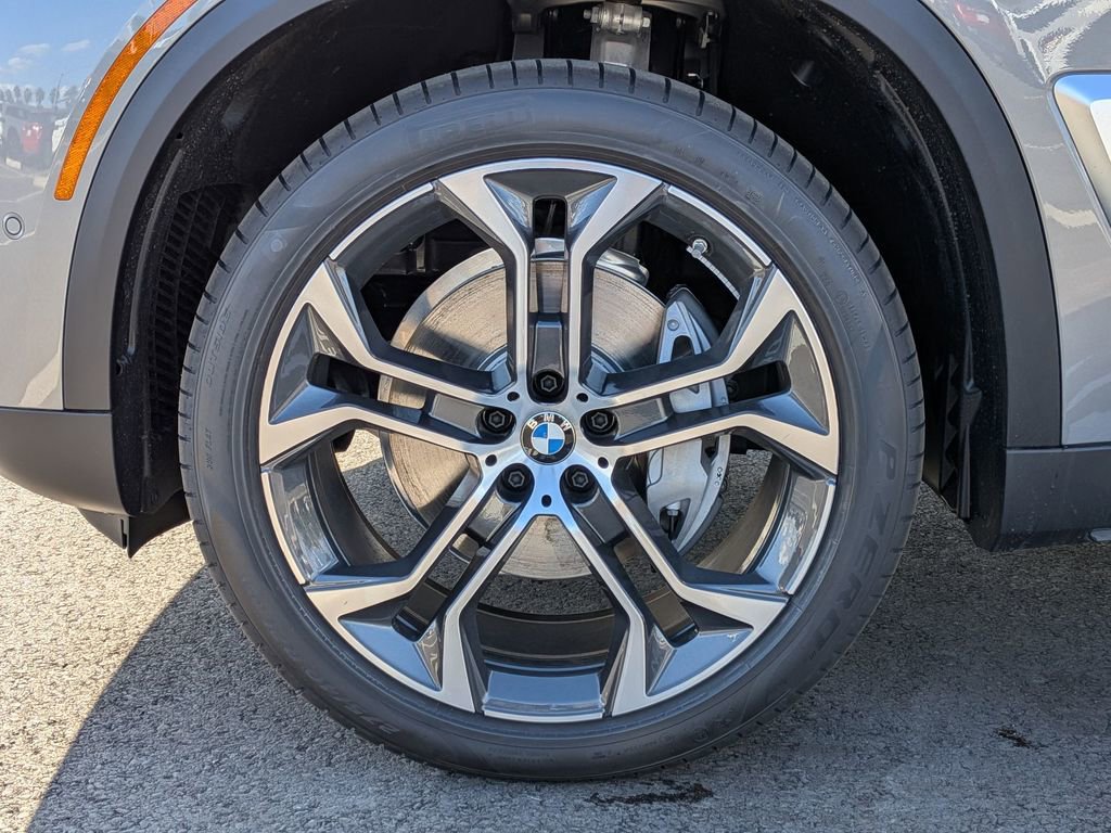 New 2026 BMW X5 sDrive40i RWD image 30