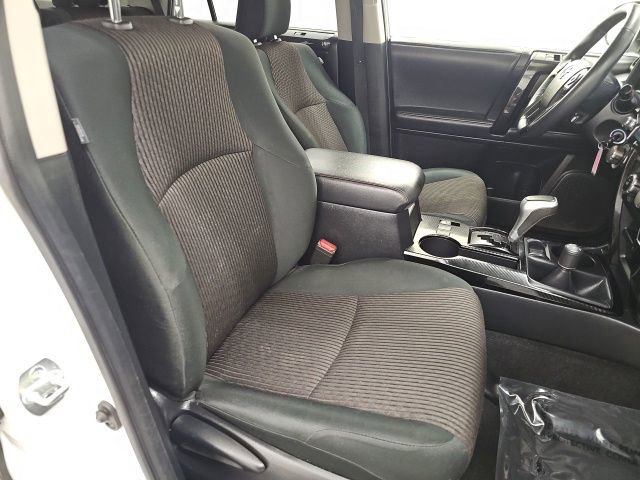 Used 2020 Toyota 4Runner TRD Off-Road image 36