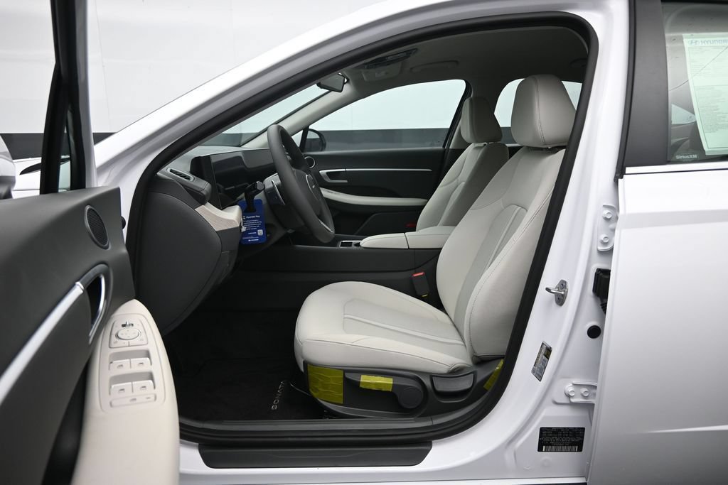 New 2026 Hyundai Sonata Blue FWD image 22