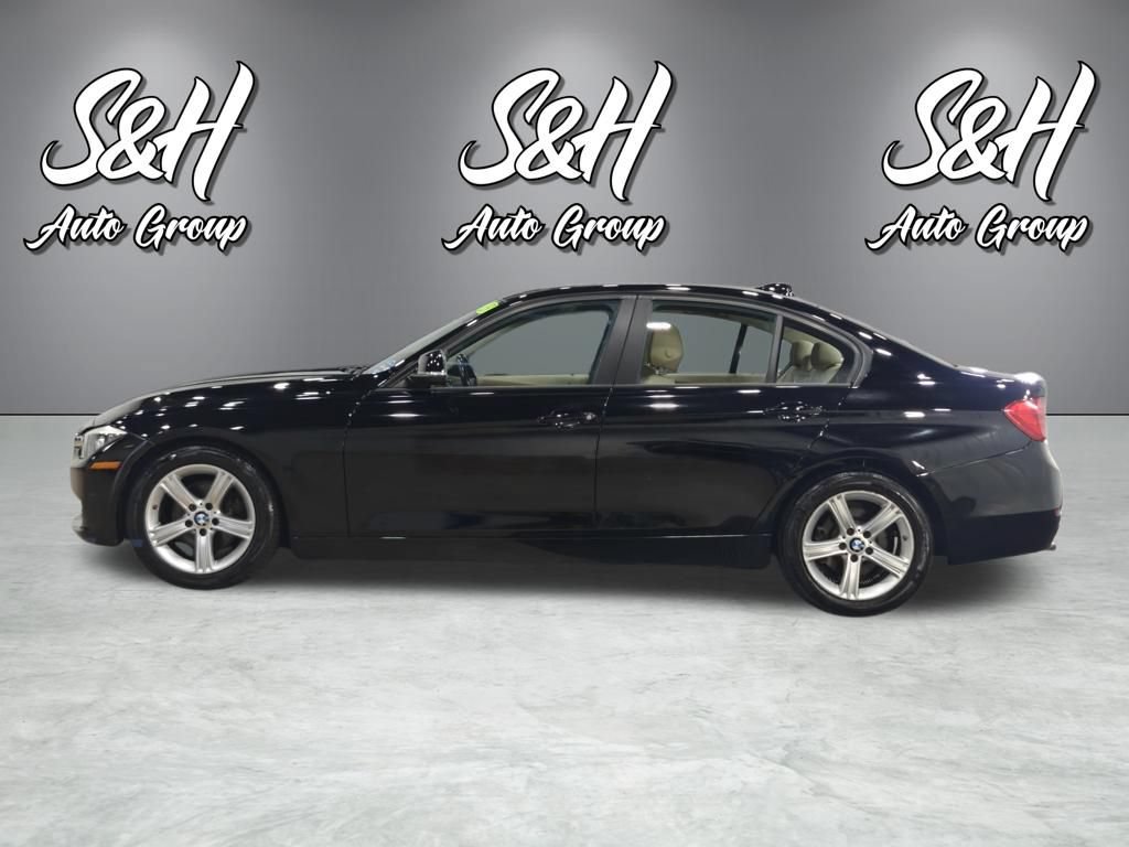 Used 2013 BMW 320i xDrive Sedan AWD/4WD image 15