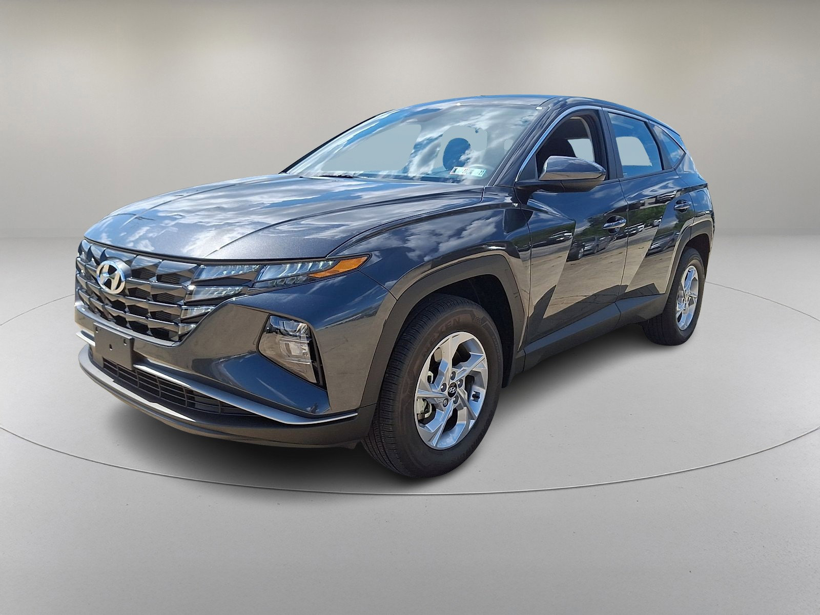 Certified 2023 Hyundai Tucson SE image 5