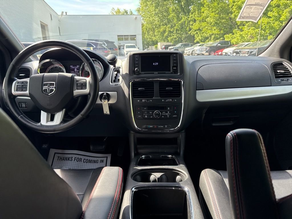 Used 2020 Dodge Grand Caravan GT FWD image 18