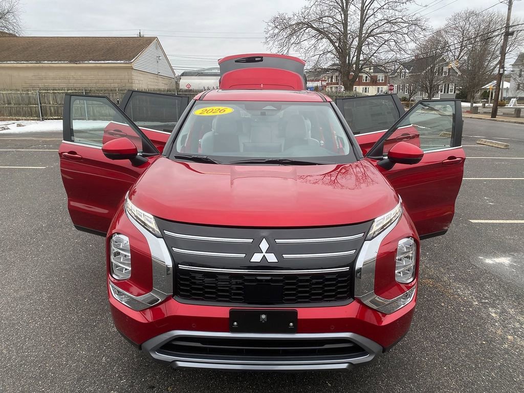 New 2026 Mitsubishi Outlander SE image 29