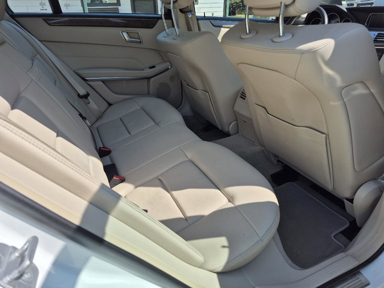 Used 2016 Mercedes-Benz E 350 Sedan image 14