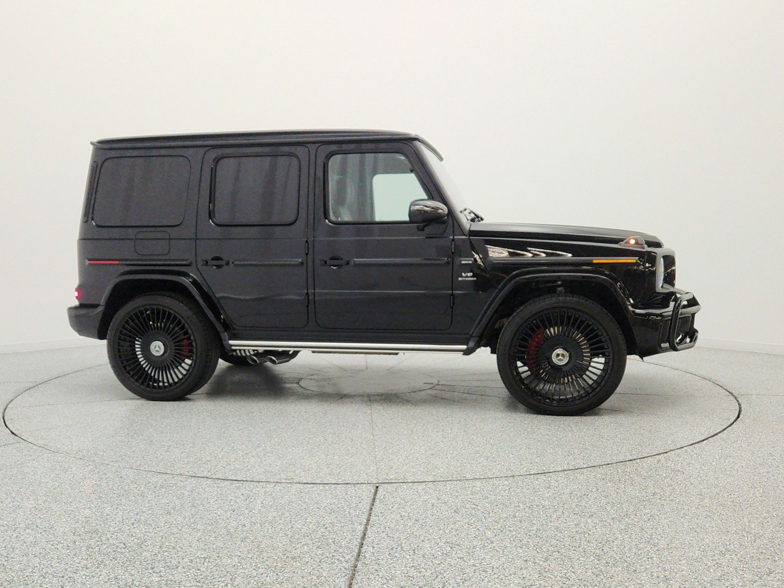 Used 2025 Mercedes-Benz G 63 AMG 4MATIC image 4