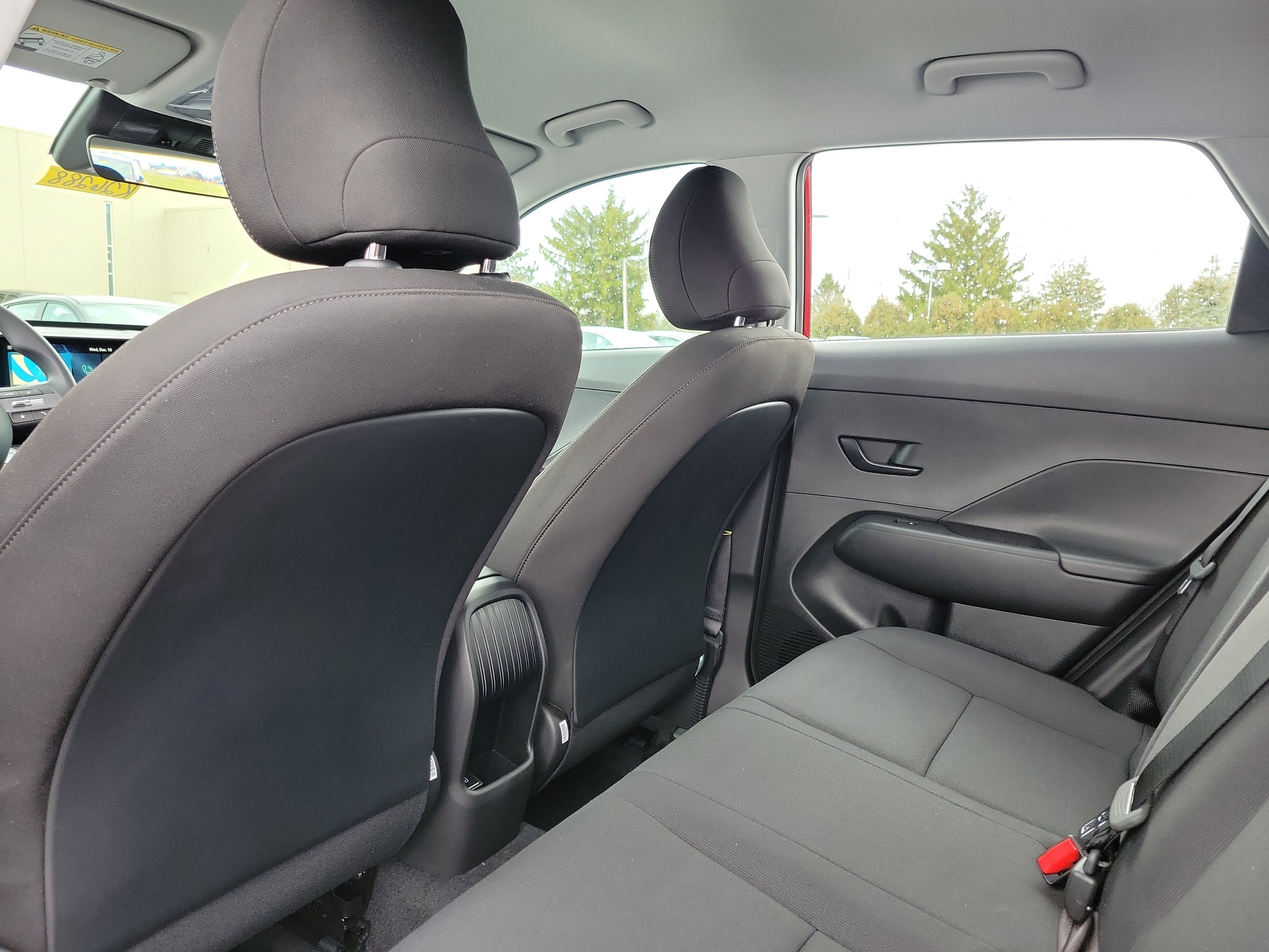 New 2026 Hyundai Kona SE image 14