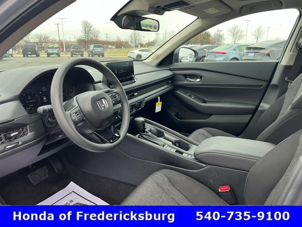 Used 2025 Honda Accord SE image 13