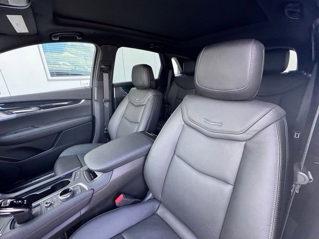 New 2026 Cadillac XT5 Premium Luxury w/ Driver Assist Package FWD image 13