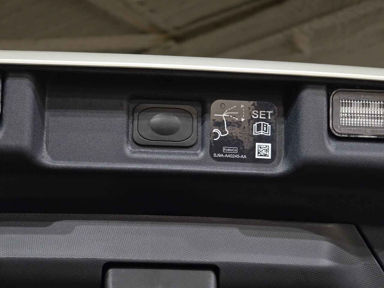 New 2025 Ford Mustang Mach-E Premium AWD/4WD image 11