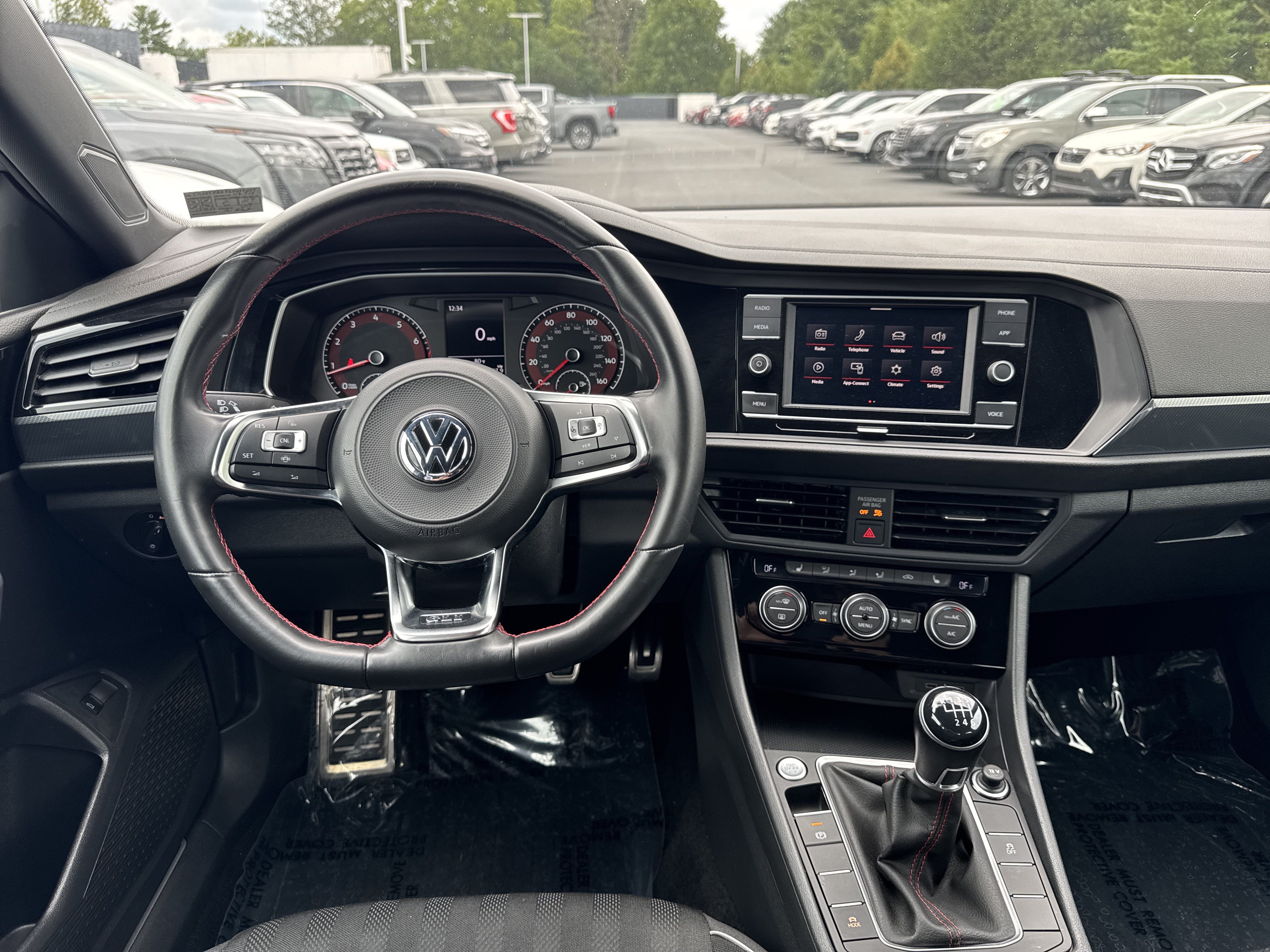 Used 2020 Volkswagen Jetta GLI FWD image 2