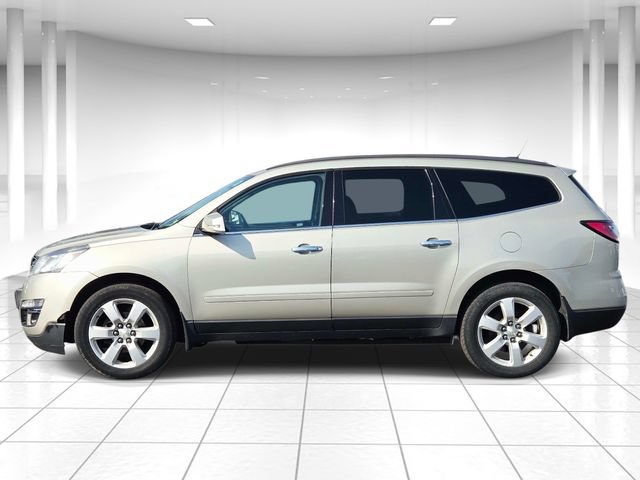 Used 2016 Chevrolet Traverse LT w/ Style and Technology Package AWD/4WD image 2