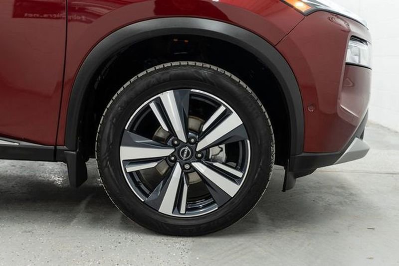 Used 2023 Nissan Rogue Platinum w/ Platinum Premium Package image 37