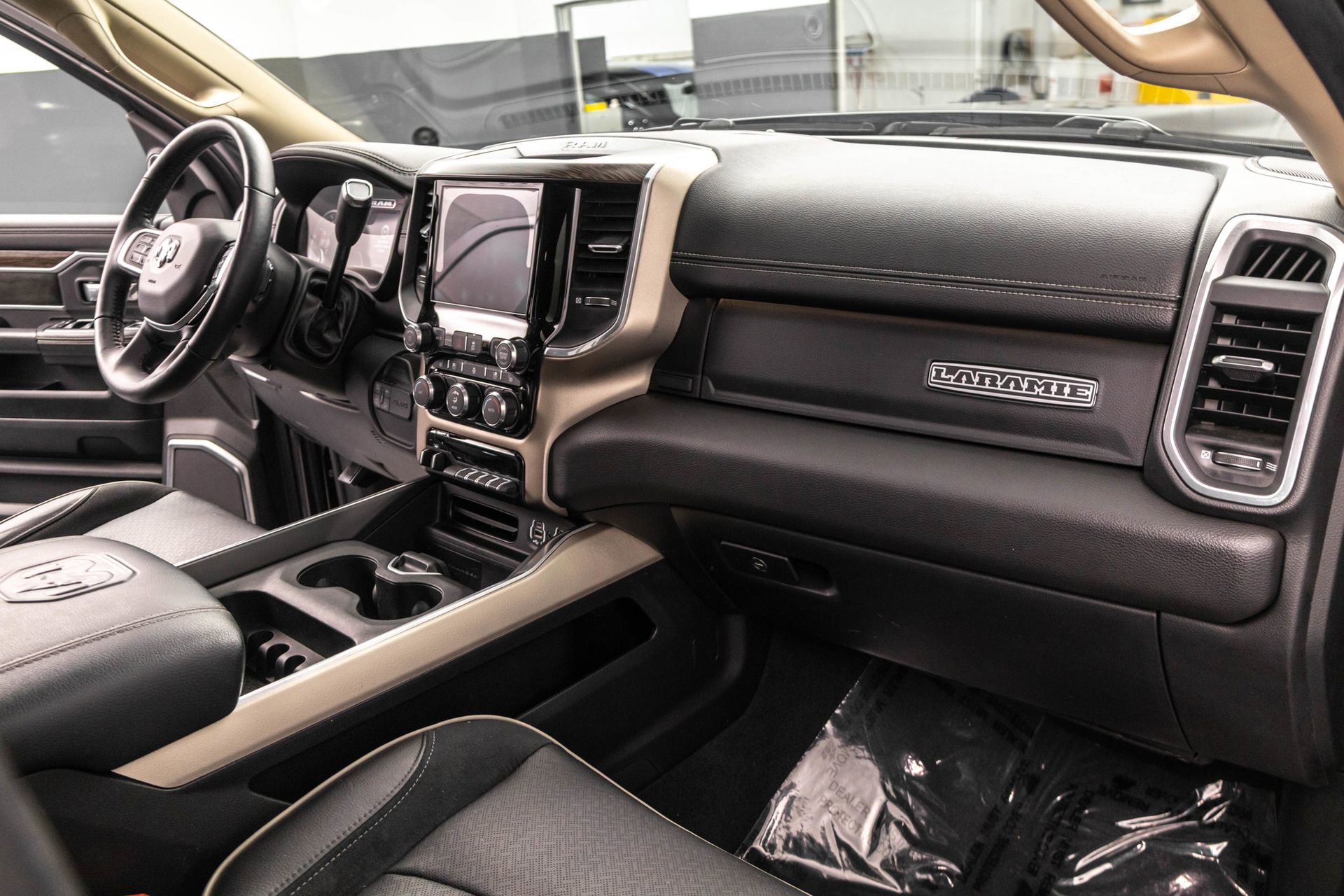 Used 2020 RAM 2500 Laramie AWD/4WD image 40