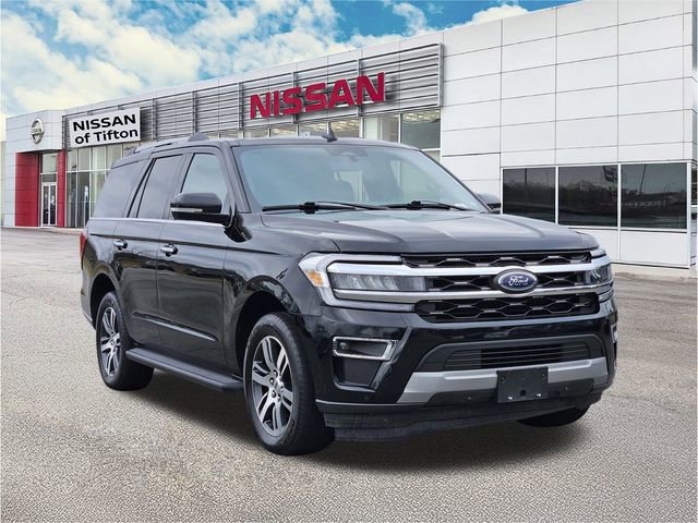 Used 2024 Ford Expedition Limited image 1